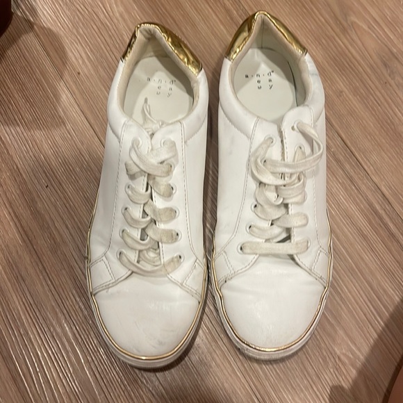 a new day Shoes - white leather sneakers w gold detail